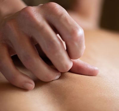 massage-technique Deep tissue massage at a spa in Big Sky Montana